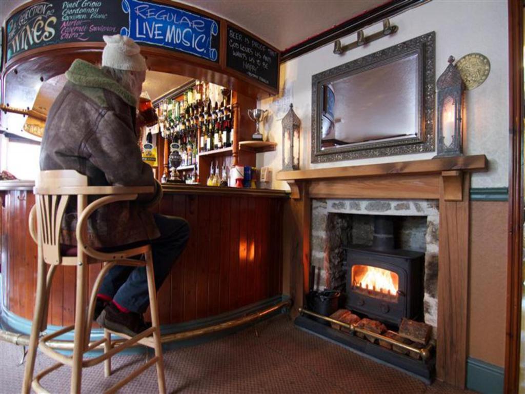 King'S Arms Hotell Lostwithiel Exteriör bild