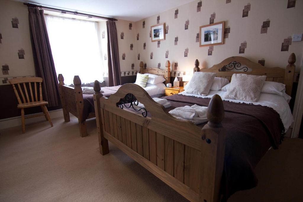 King'S Arms Hotell Lostwithiel Rum bild