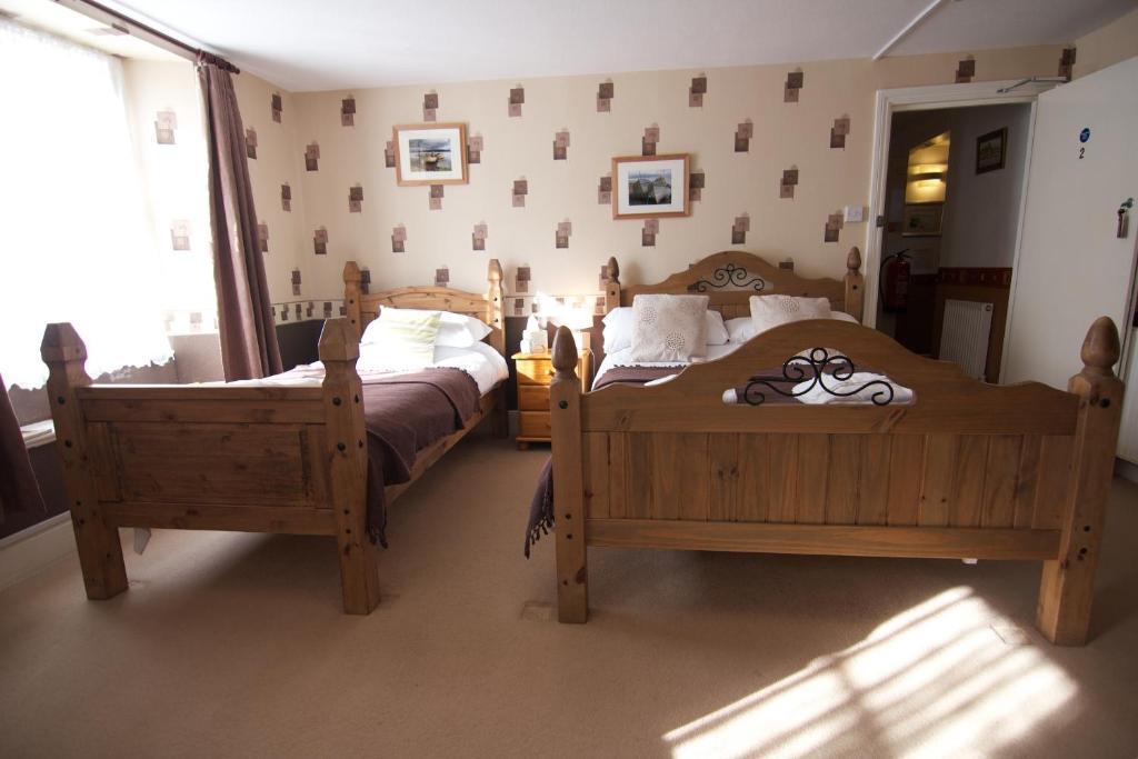 King'S Arms Hotell Lostwithiel Rum bild